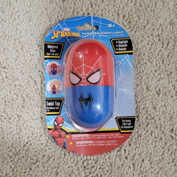 New MARVEL SPIDER-MAN Spiderman Tumbler Night Light Twist Top - Picture 1 of 2